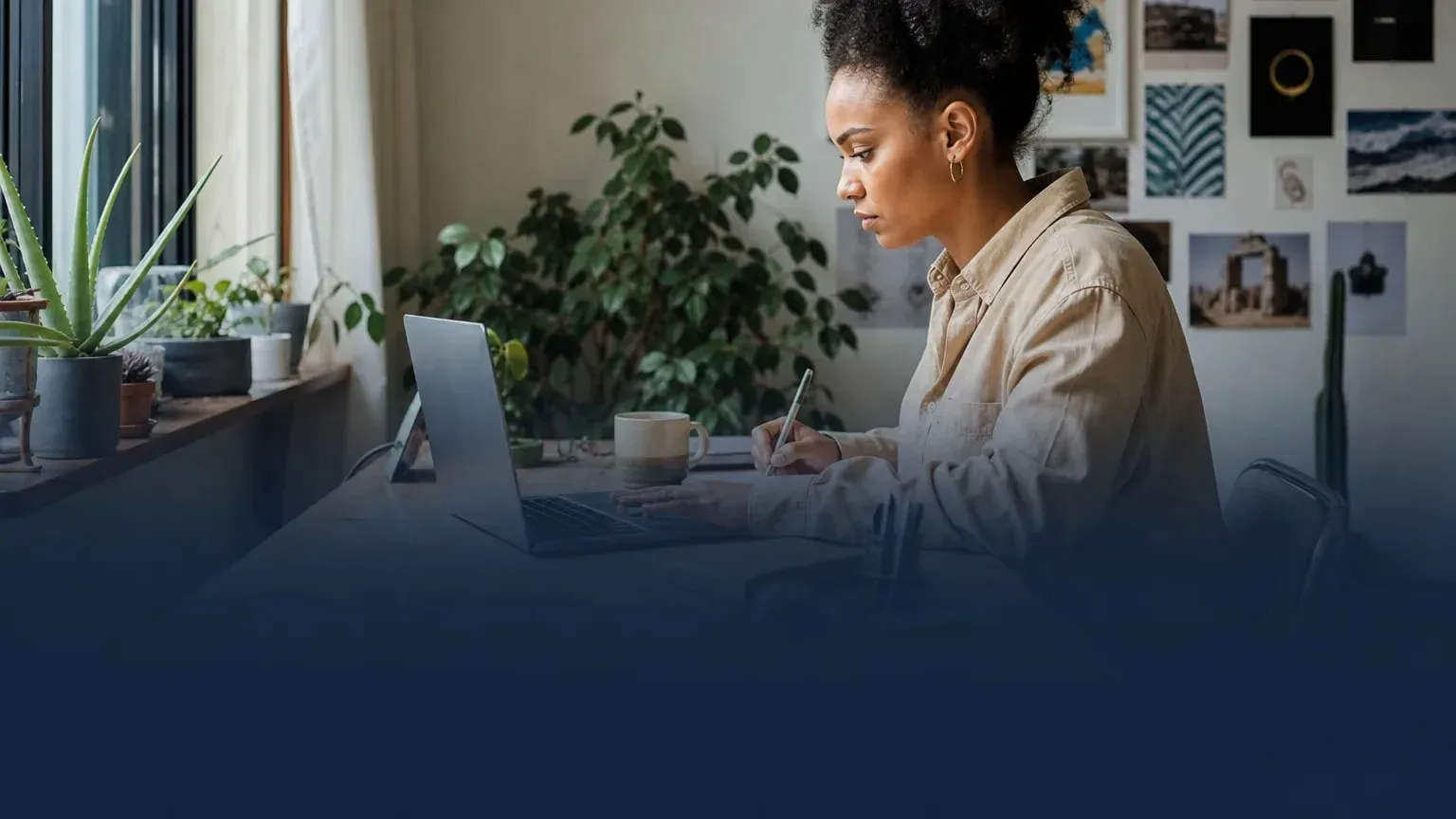 Editorial image illustrating: Class Central lists more than 12,000 free certificate online courses for 2026