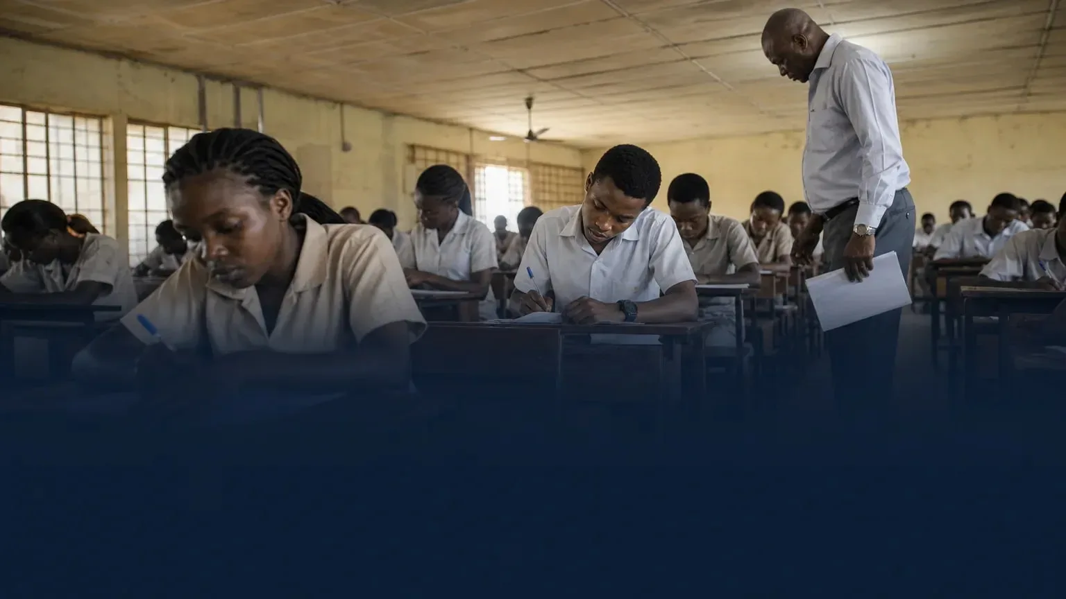 Image éditoriale illustrant : Le ministère nigérian de l’Éducation met en garde contre la fraude aux examens qui affaiblit l’évaluation
