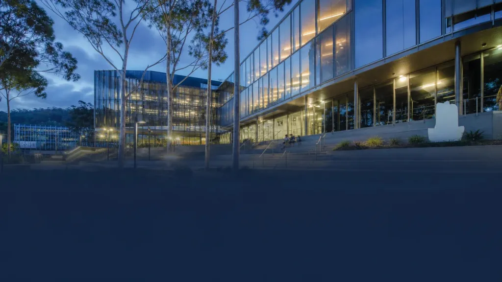 University of Wollongong lists 385 courses, with study options in NSW, Victoria, Malaysia and Hong Kong